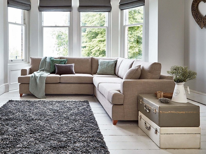Как выбрать угловой диван для сна?