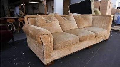 Куда деть старый диван при переезде в новое жильё? 